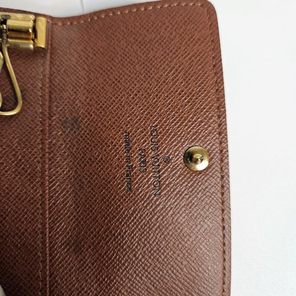 Louis Vuitton Key Holder - Full Inclusion - Picture 4 of 11